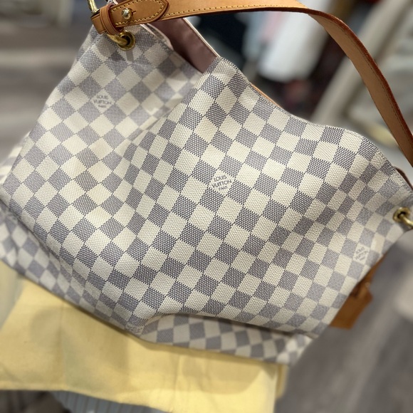 Louis Vuitton Graceful MM - Picture 3 of 10